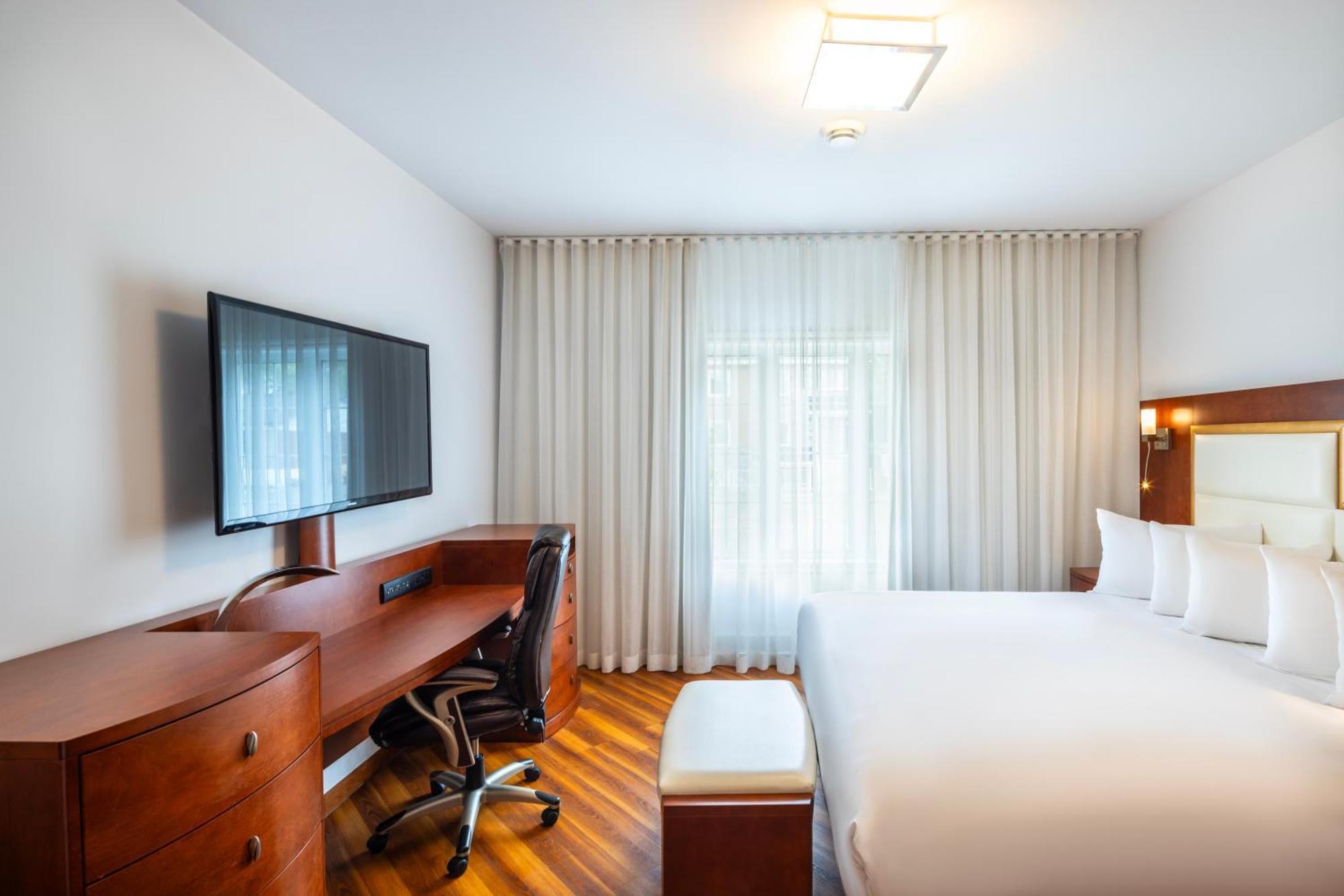 เลส์ สวีท เดอ ลาวิโอเลต, แอสเซนด์ โฮเทล คอลเล็กชั่น Hotel ทรัวส์-ริวิแยร์ ภายนอก รูปภาพ