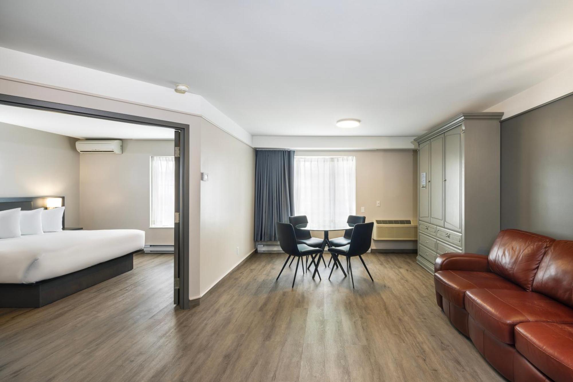 เลส์ สวีท เดอ ลาวิโอเลต, แอสเซนด์ โฮเทล คอลเล็กชั่น Hotel ทรัวส์-ริวิแยร์ ภายนอก รูปภาพ