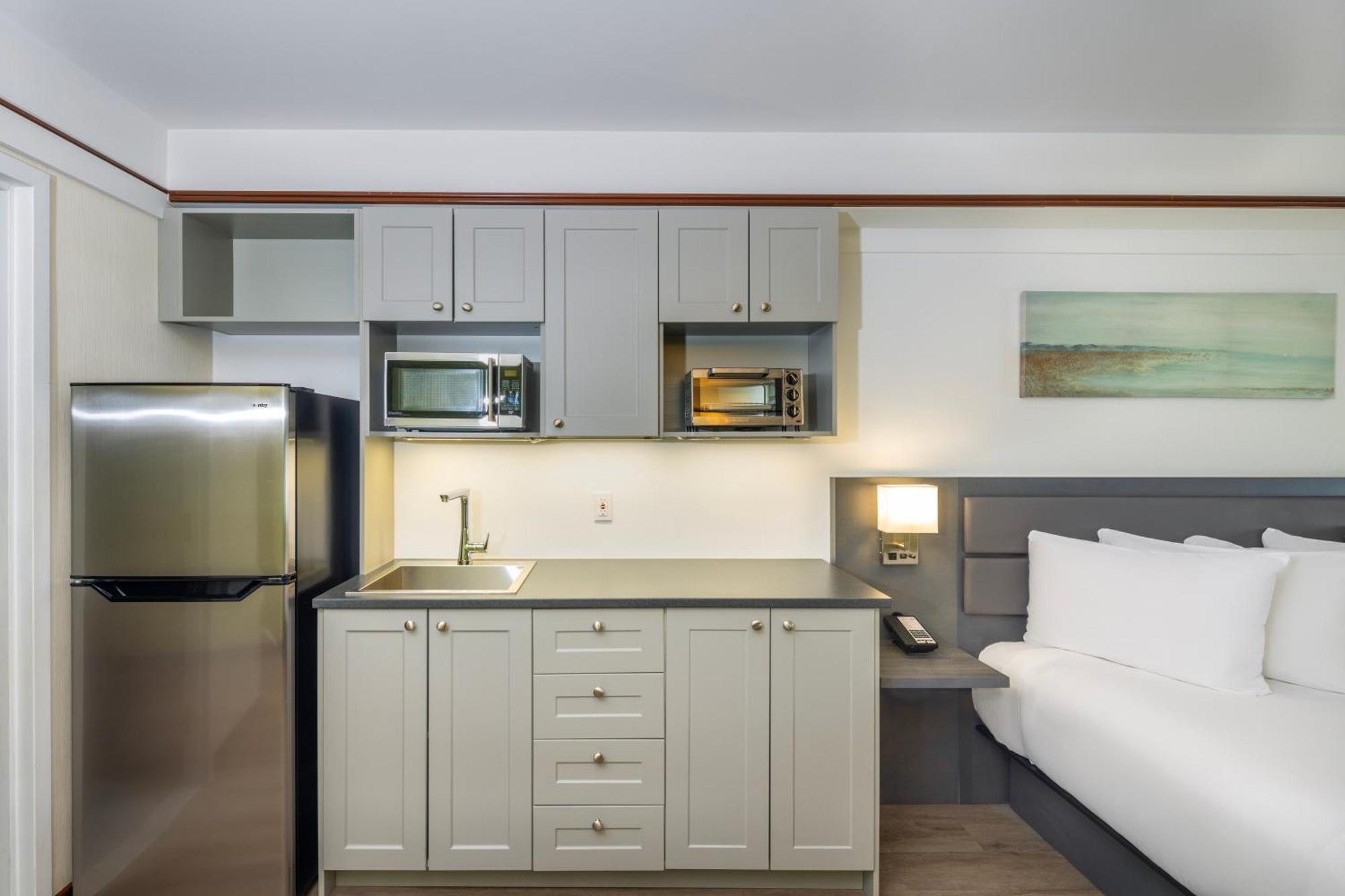 เลส์ สวีท เดอ ลาวิโอเลต, แอสเซนด์ โฮเทล คอลเล็กชั่น Hotel ทรัวส์-ริวิแยร์ ภายนอก รูปภาพ
