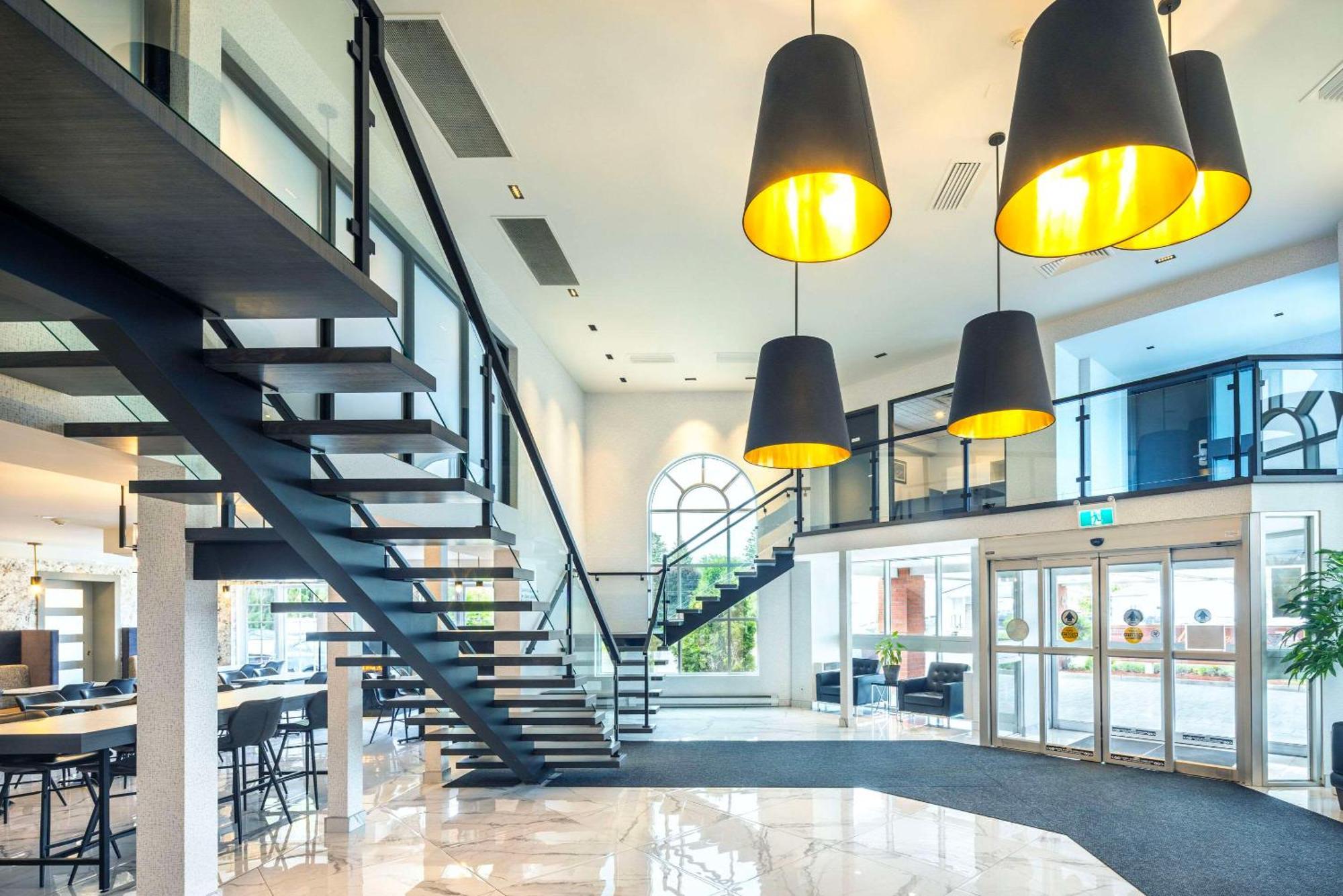 เลส์ สวีท เดอ ลาวิโอเลต, แอสเซนด์ โฮเทล คอลเล็กชั่น Hotel ทรัวส์-ริวิแยร์ ภายนอก รูปภาพ